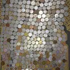 عملات معدنية أجنبية مشكله عددها 450