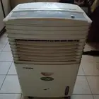 مكيف شغال ونظيف