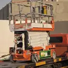 رافعات مقصيه 12متر للايجار اليومي والاسبوعي والشهري سيزرلفت