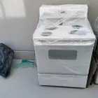 ثلاجة كهربتها 110 وغاز كهربائي