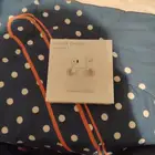 سماعه ايربودز استعمال قليل جدا و نظيفه جدا و خاليه من العيوب