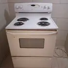 فرن موقد غاز من شركة maytag مستعمل للبيع