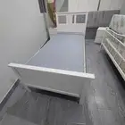 سرير ايكيا مفرد للبيع