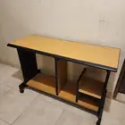 طاولة كمبيوتر