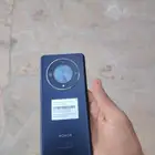 جوال HONOR X9b شبه جديد مع كل اغراضة الكرتون والسماعة والشاح