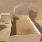 سرير نفر و نصف و باقي اغرلض غرفة نوم