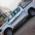 تويوتا هايلوكس غمارتين بنزين فل اوبشن 2025