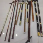 سكاكين وعصي وعطف تابع البث المباشر