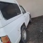 اعرض لكم سيارة بترول بابين نيسان موديلها 83 الاستمارة منته