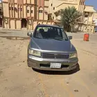 سيارة متسوبيشي سبيس واجن 2004