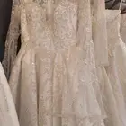 فساتين زفاف جديدة للبيع من 700 الى 1200 ريال