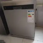 غسالة مواعين جديدة استخدام شهرين فقط أبيعها ب 700 وقابله لل