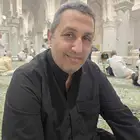 معلم خبير في تأسيس الطلاب الصفوف الأولية والعليا