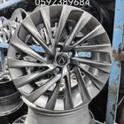 جنوط لكزس مقاس 18 موديل 2023 فل es350 اصلي وكاله