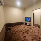 شقق عزاب مقابل البوابه الثانيه للمدينه العسكرية احد رفيده