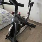 urgent sale  dinning table (8 seats)800 and bike 800.
