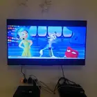 شاشة ذكية TCL مقاس 43 بوصة مشتراة من حوالي ست ة شهور