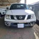 نيسان نافارا 2015