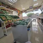 محل مقابل حديقة الربيع للتقبيل موقع جيدا لكن عندي محل ثاني
