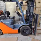 رافعة شوكيه للبيع شبه جديدة وكونتر 2013