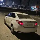 تويوتا يارس 2015