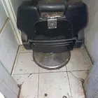 كرسي حلاقة عدد 2