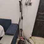 ماكينة صنفرة جدران مع كيس للغبار ومتعددة السرعات شبه جديدة