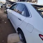 تايوتا كامري 2017 تشليح قطع غيار فقط لون ابيض مكينه قير شد