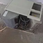 للبيع عدد2 مكيفات شباك 24 واحد شغال واحد يبيله تصليح