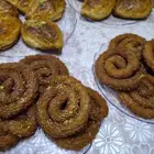 زيت زيتون وحلويات سوريه