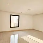 للايجار شقة في حي الزمرد بالقرب من طريق الملك سعود