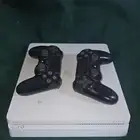 بلايستيشن 4 اصدار خاص ابيض مع 2 يد اصلي وكبلاته