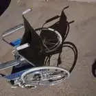 كرسي معاقين او كبار سن نظيف
