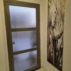 باب المنيوم زجاج