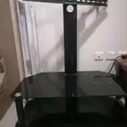 طاولة تلفزيون بحامل متحرك