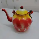 بريق احمر يبرق تراث عليه علامة