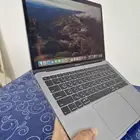 Apple MacBook Air A1932 (13 ) Intel core i5 16 512