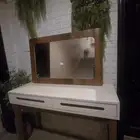 مدخل مع مرايا