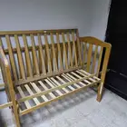 اثاث للتبرع طاولة وسرير أطفال