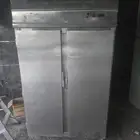 معدات مطعم للبيع