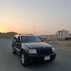 للبيع جيب شروكي 2010 نظيف