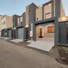 للبيع روف علوي مع ملحق وبايكه سياره ح النور بشمال الخميس