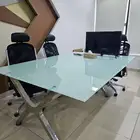 طاولة اجتماعات من العمري
