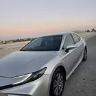 تويوتا كامري بحالة الوكاله للمستخدم