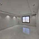 شقة تمليك في الربوة تشطيب انيق وفاخر ومساحة كبيرة 202 متر