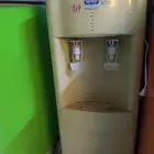برادات ماء والة صنع الثلج
