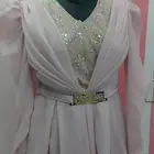 فستان اعراس اللبس مرة وحدة فقط الوردي 150 والابيض 200 ريال