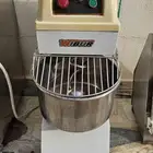عجانه 5 كيلو بحاله ممتازه ب 1000 ريال تم البيع