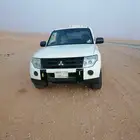 باجيرو ربع نظيف جدا وكاله فقط بعض رشوش الصدامات تجميليه بدون