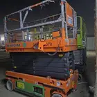 سيزرلفت للايجار رافعات مقصيه سقالات كهرباء سيزرلفت 12متر